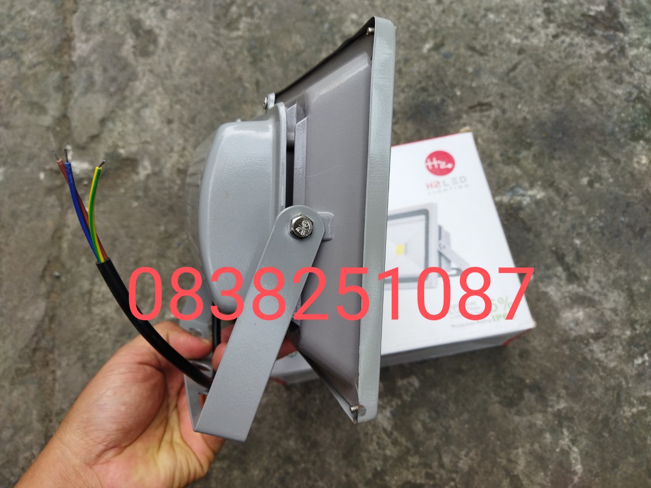 [HCM]Đèn Pha Led 30W tiết kiệm điện