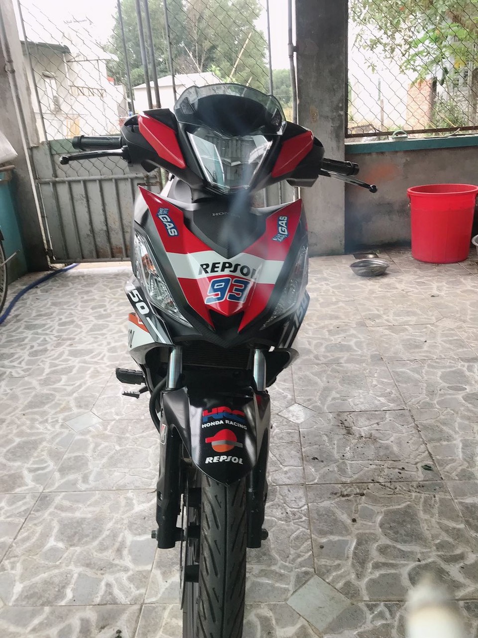 KÍNH CHẮN GIÓ ZHIPAT ĐẦU ĐÈN EX2010 4S