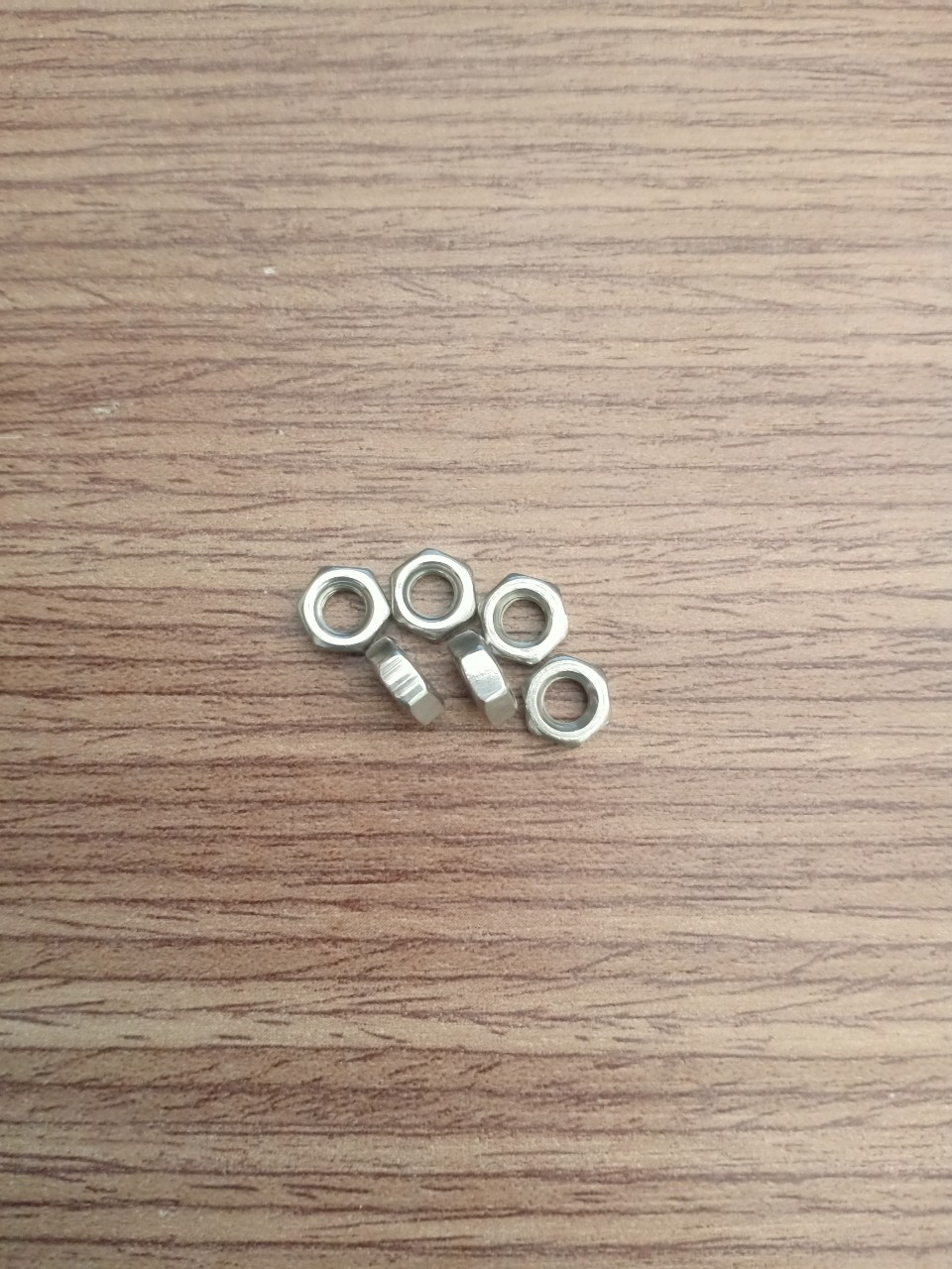 COMBO 200 CON ĐAI ỐC INOX 201 M4 (4LI) M.E HOÀNG KHANG
