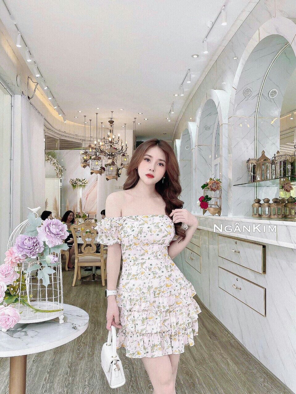 Style Lab] Đầm Ngắn Trễ Vai Phối Chân Váy Ngắn Nhún Tầng Chất Liệu ...