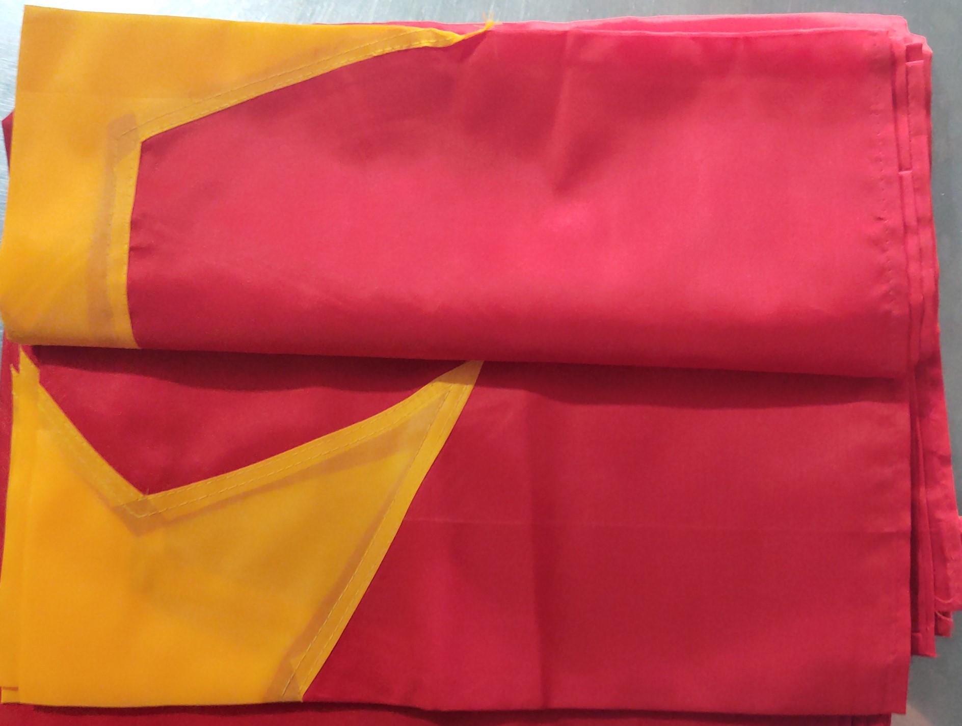 LÁ CỜ VIỆT NAM (nhiều cỡ)
