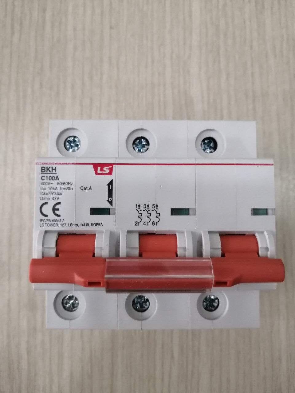 Cầu dao Aptomat MCB Delixi 3 pha 100A 3P