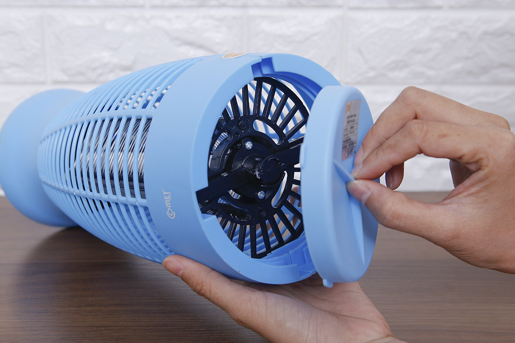 bóng đèn bắt muỗi Comet CM069 ( 1 bóng - 6w)