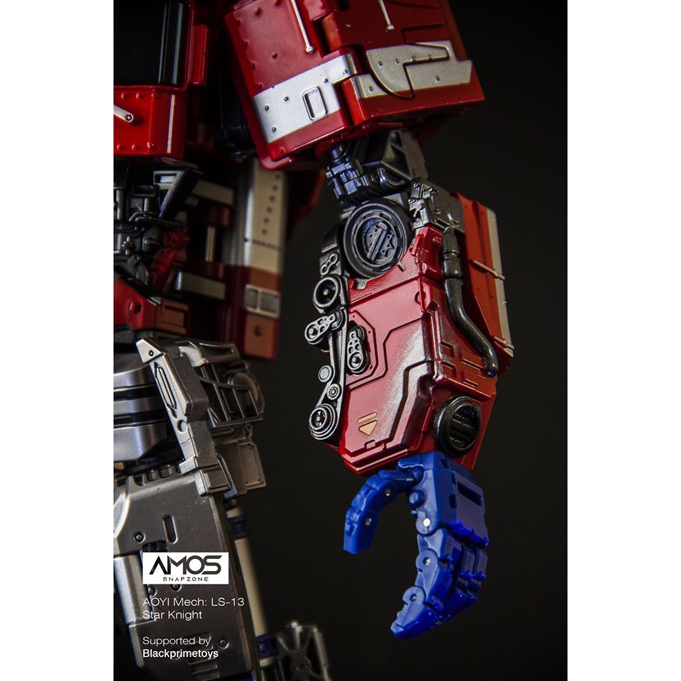 Mô hình Robot AOYI LS13 Optimus Prime (trong phim Bumblebee 2018)