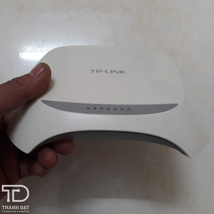 Bộ phát sóng wifi 720N (kèm dây mạng)