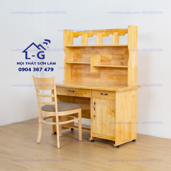 Bàn học sinh gỗ thông liền kệ màu vàng