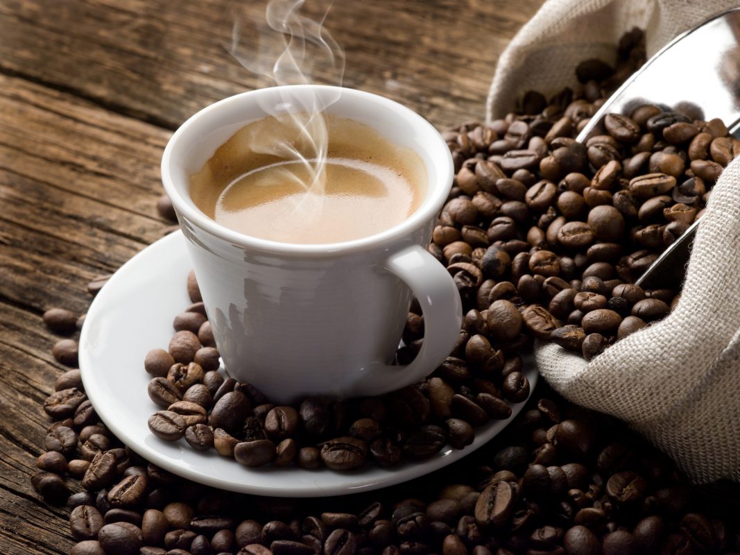 Cafe Việt đen Arabica & Robusta (12 gói 16g)