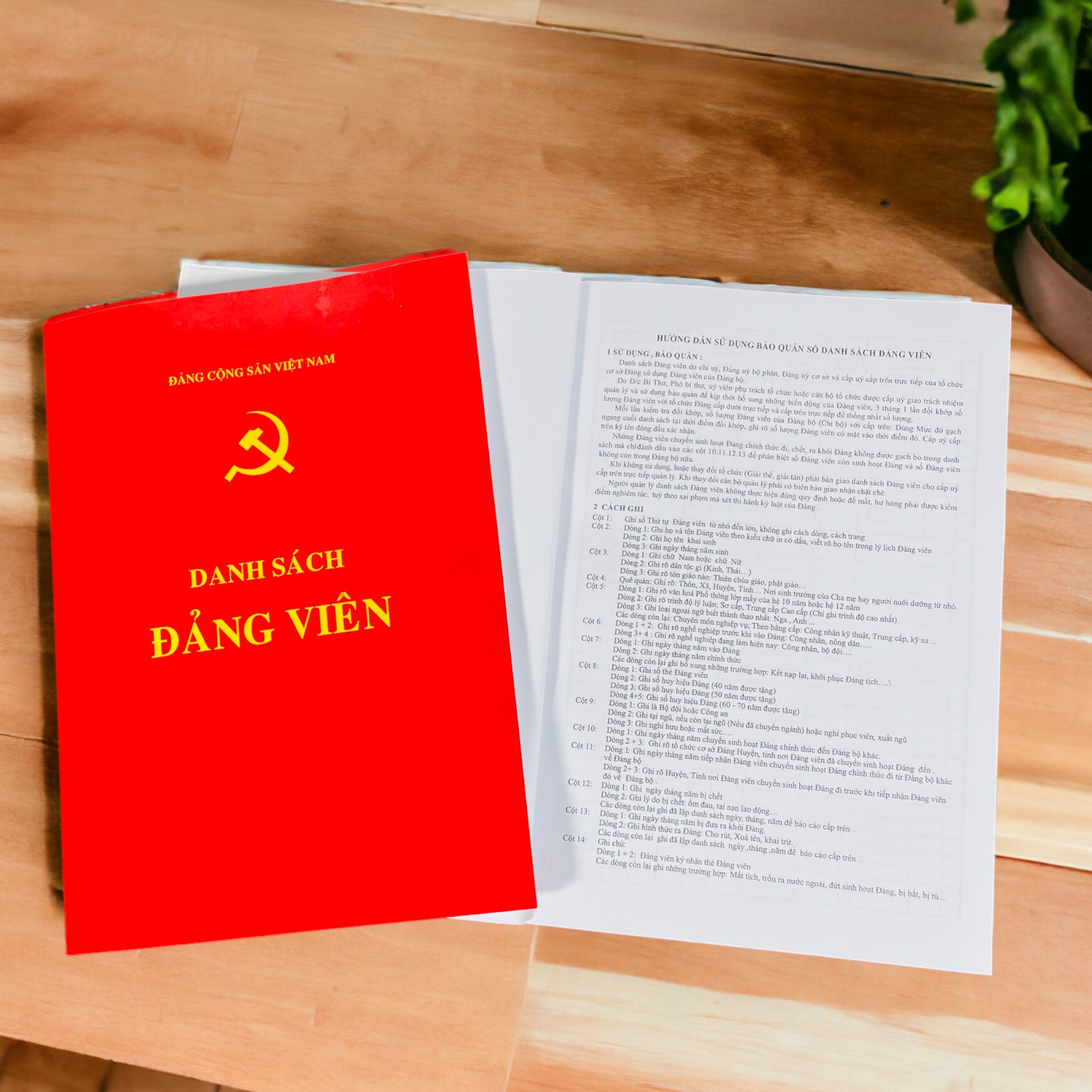 Danh sách Đảng viên - khổ A4 - 160 trang ruột.