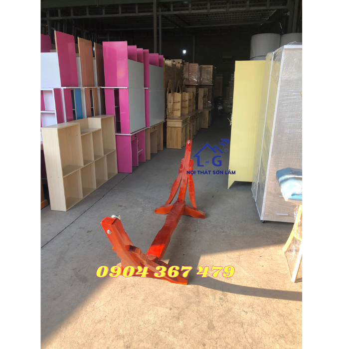Khung võng vỗ xà cừ đỏ - khung võng gỗ giá rẻ