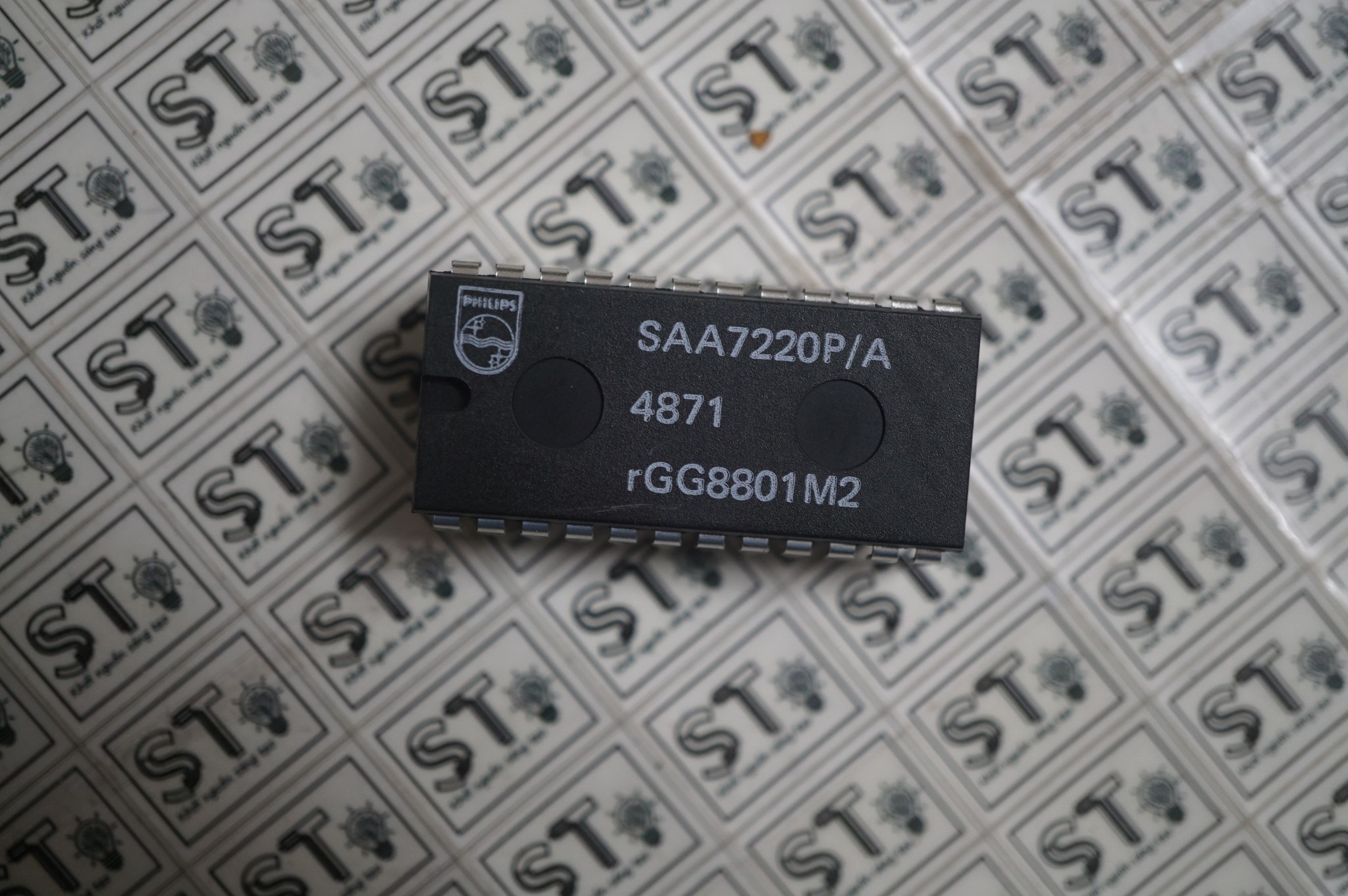 IC AUDIO SAA7220P SAA7220P/A 7220 DIP-24 MỚI