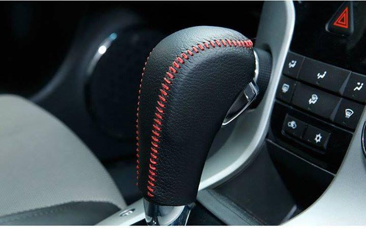 Bọc da cần số Chevrolet Cruze số tự động