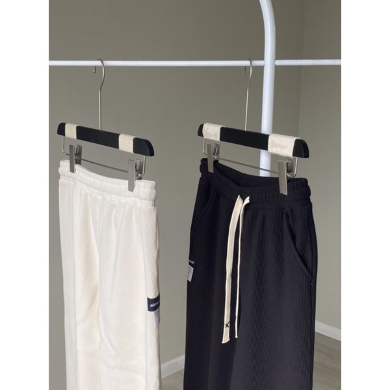 AITHER STUDIO QUẦN PATCHWORK PANTS - Quần ống suông rộng