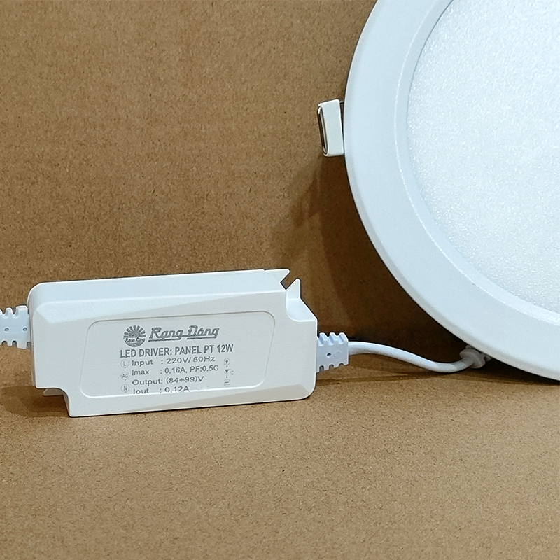 Đèn LED Panel tròn PT04. V2 - Lỗ khoét trần 135 mm - 12W