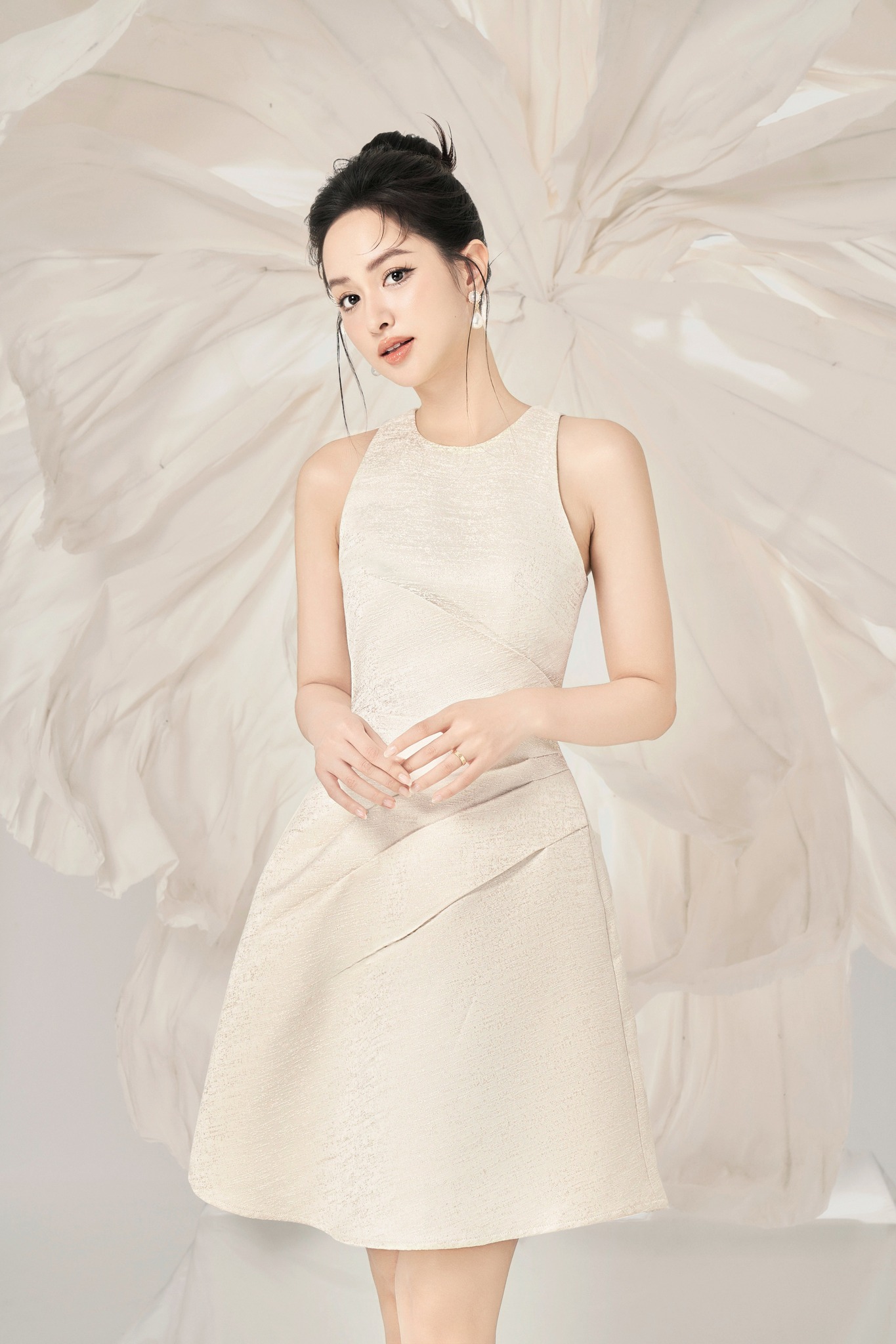 Voucher siêu sale 15% OLV - Đầm Eileen Dress