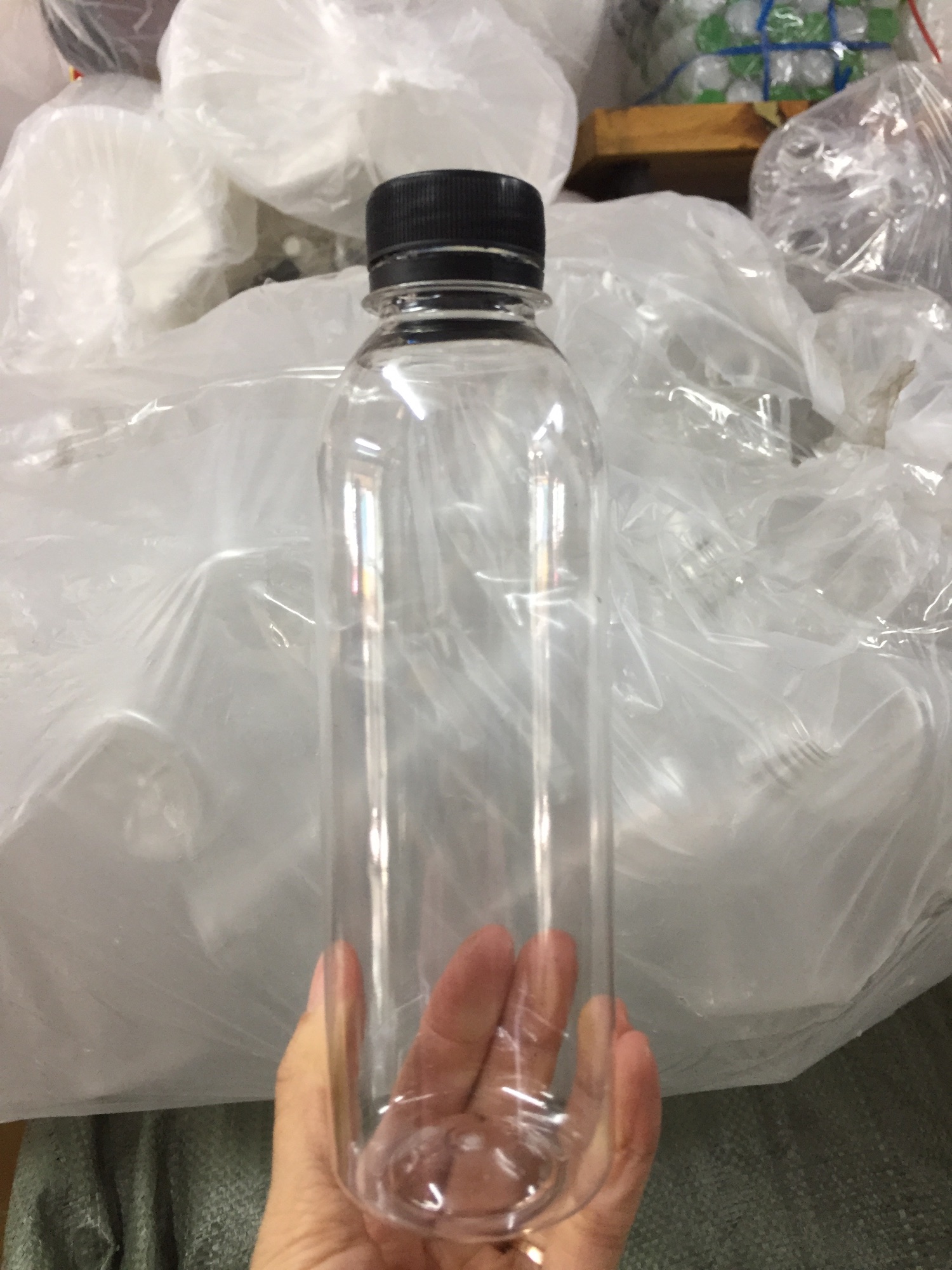 [HCM]100 chai nhua pet tron 330ml