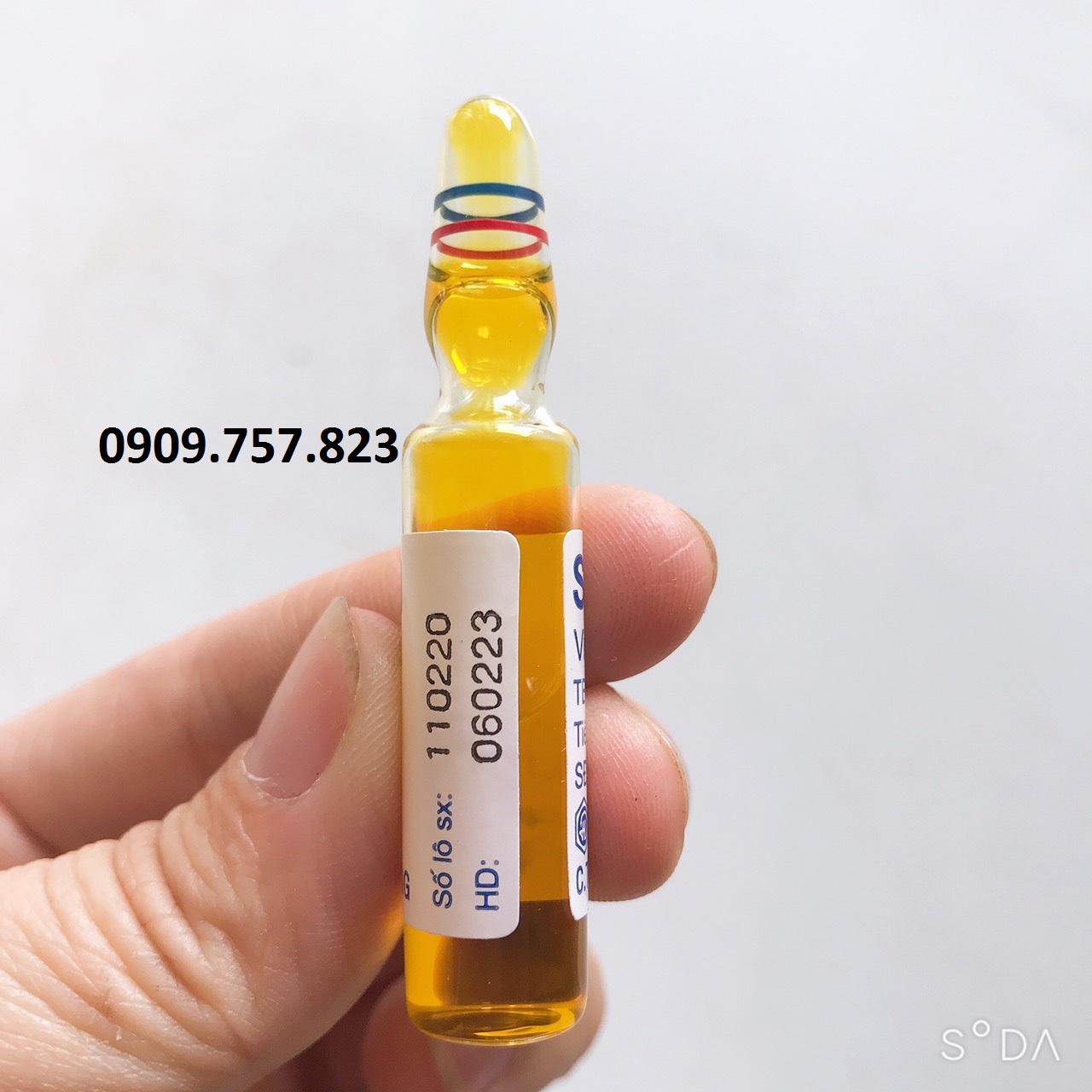 Lẻ 1 ống nước vàng pha kem