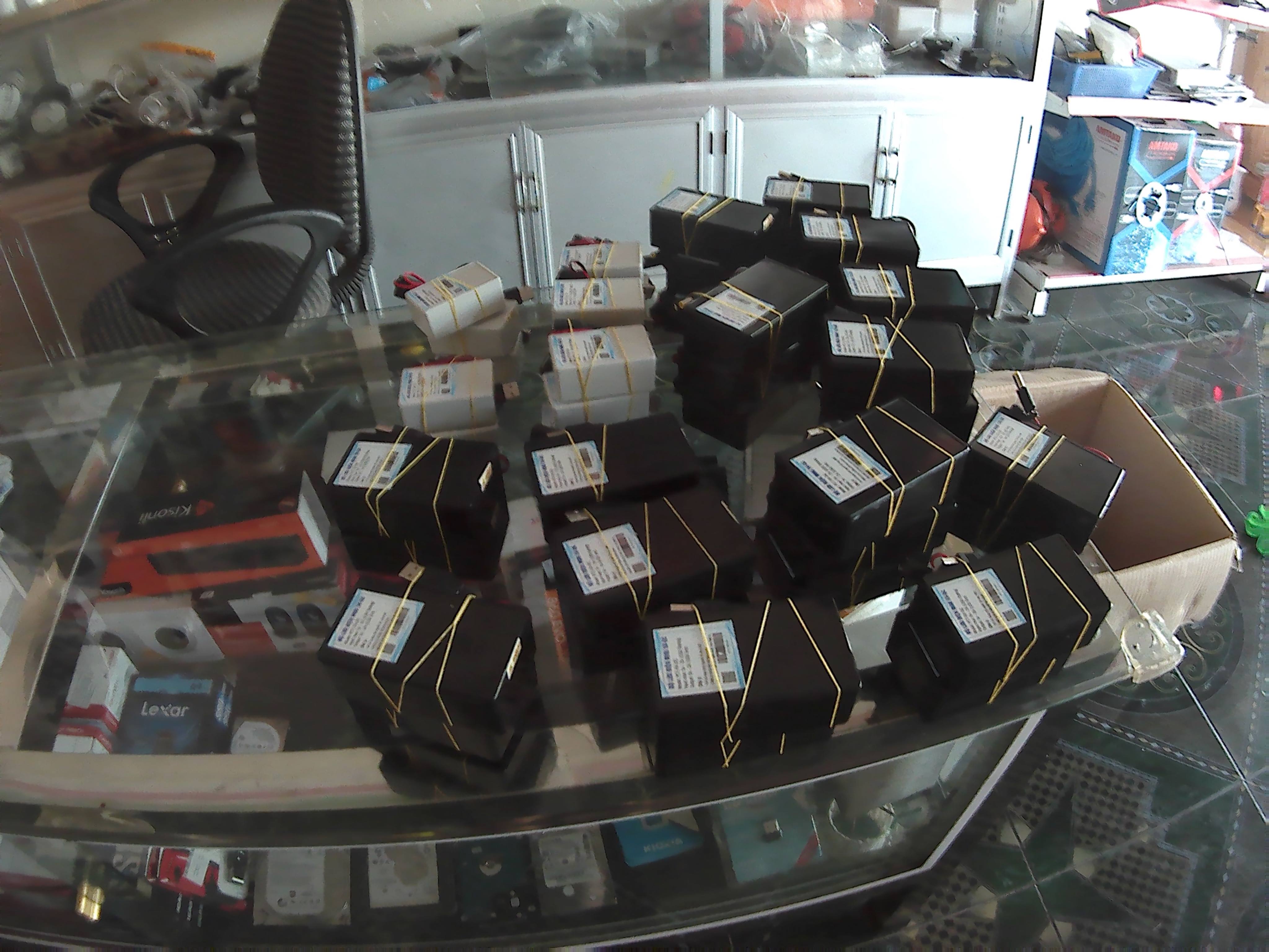 UPS MINI 12V cho camera wifi + moden wfi