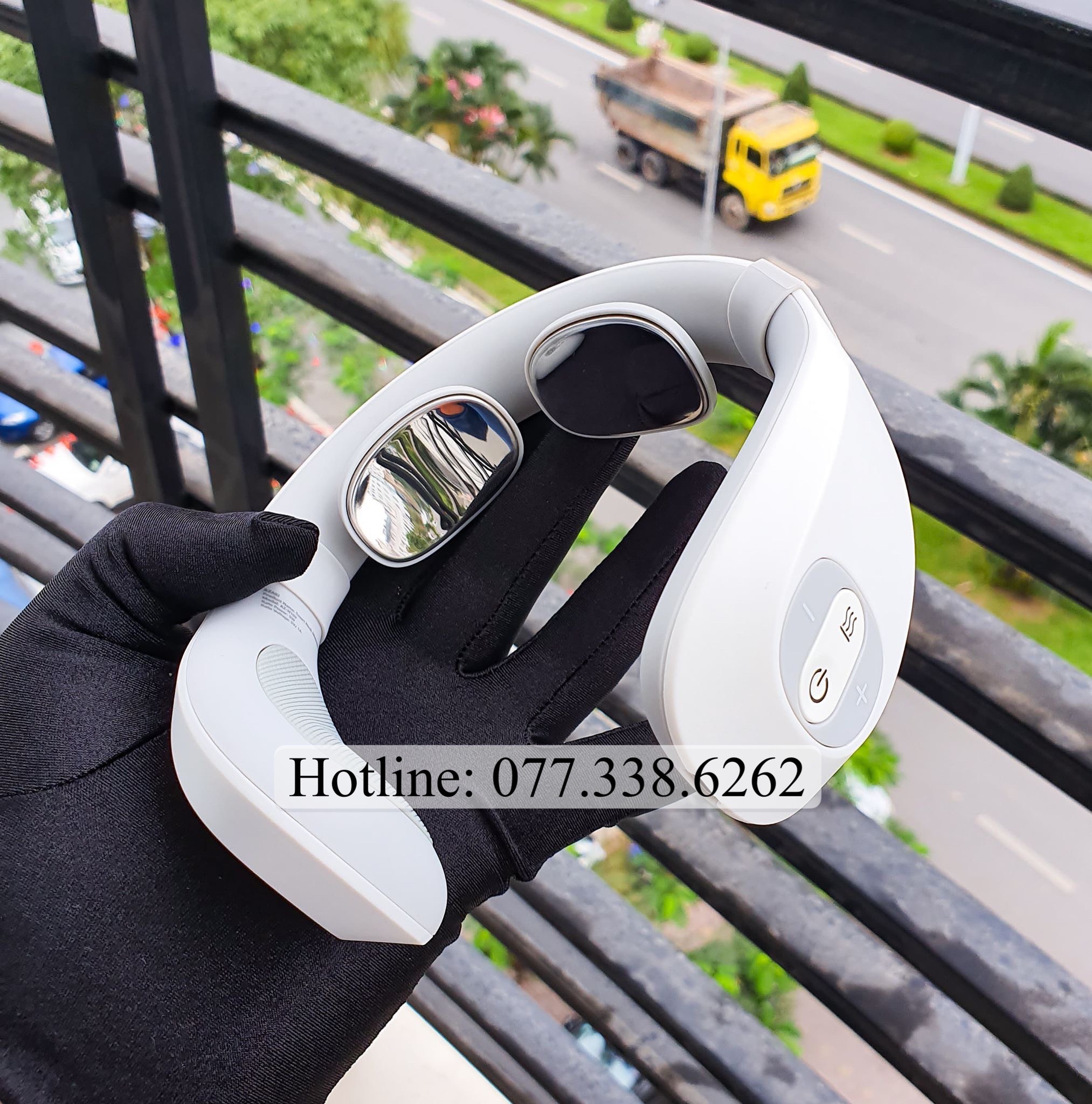 [HCM]Máy massage cổ Azaki N109 - Hàng chính hãng