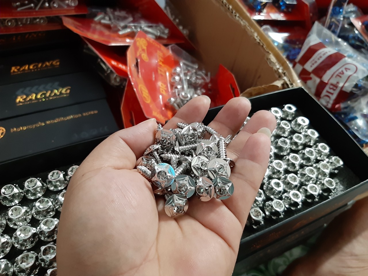 ốc dàn áo ex nhỏ ( 35c áo xoắn )