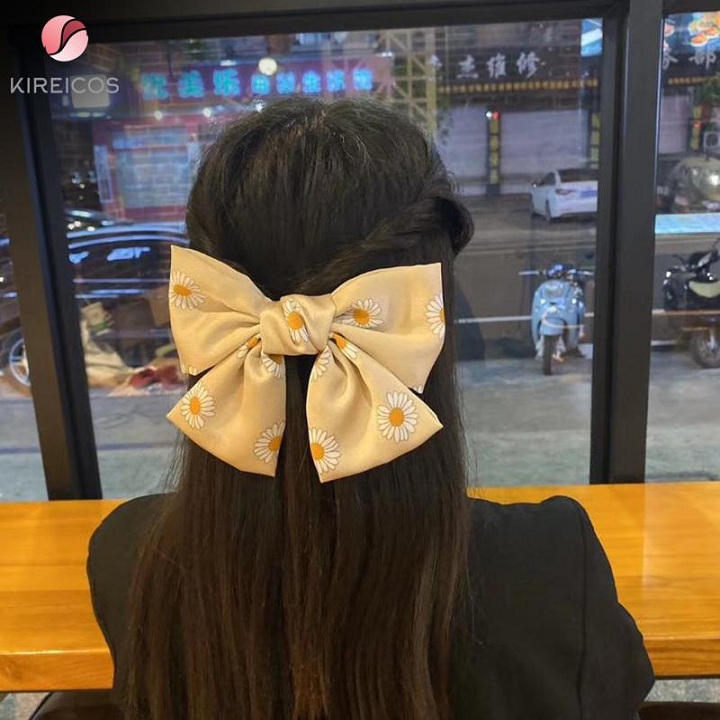 [HCM]Kẹp Nơ Tiểu Thư Cúc khuyết Hot Trend