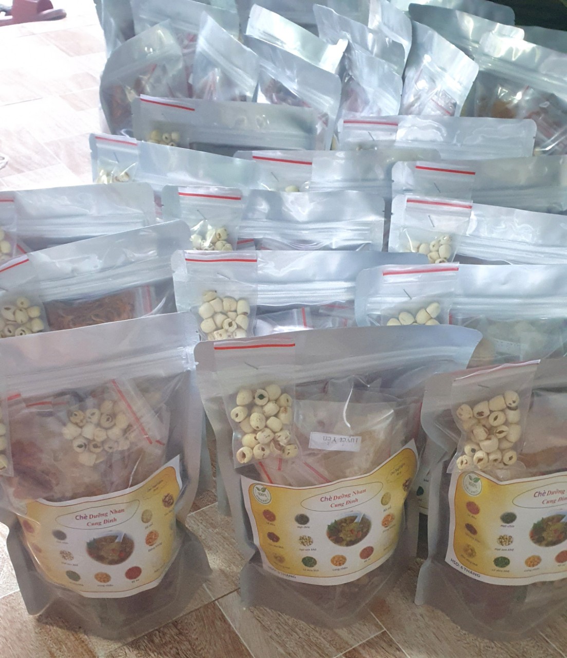 Chè dưỡng nhan tuyết yến 14 vị