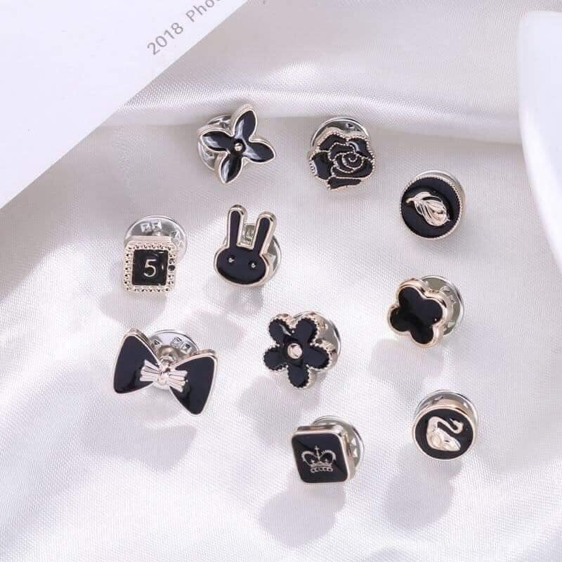 Set khuy cài áo mini chống hở ngực cho nữ