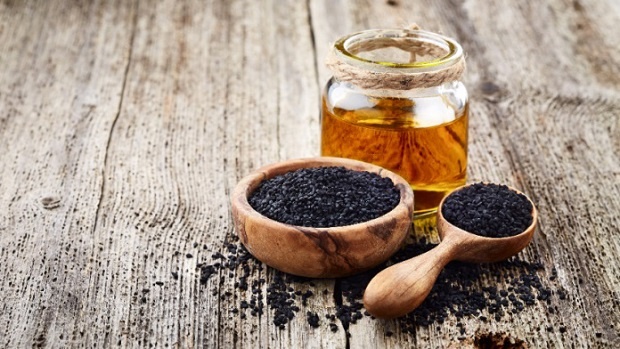 Dầu hạt thì là đen- Black cumin seed oil