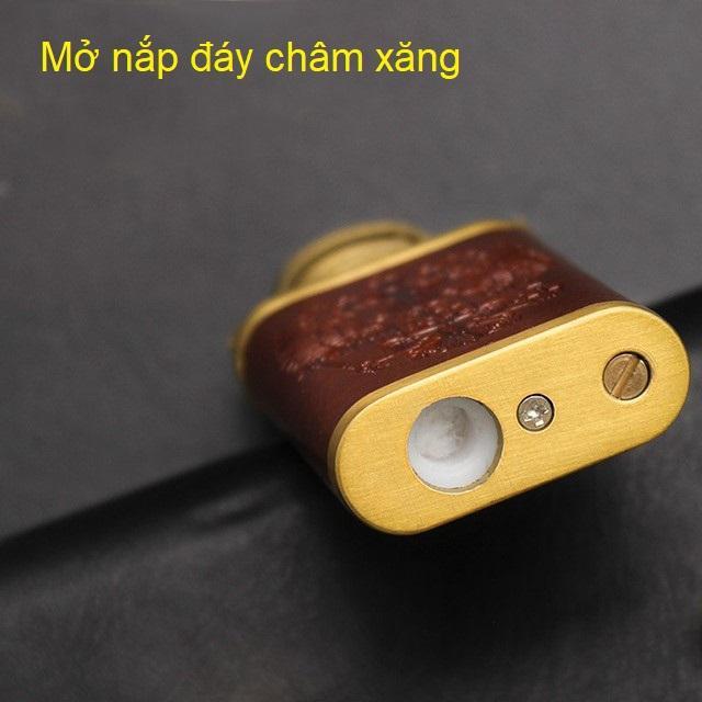 Bật lửa xăng đá kiểu cối cổ bọc da khắc nhiều hình 22036