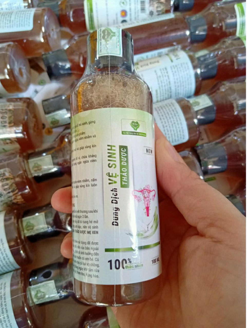 Dung Dịch Vệ Sinh Thảo Dược Mẹ Ken