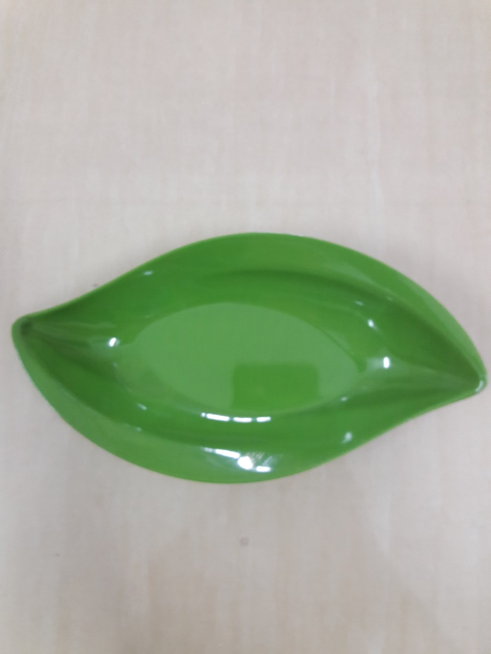 Dĩa chiếc lá melamine đủ 4 màu dày dặn (01) (Ảnh thật)