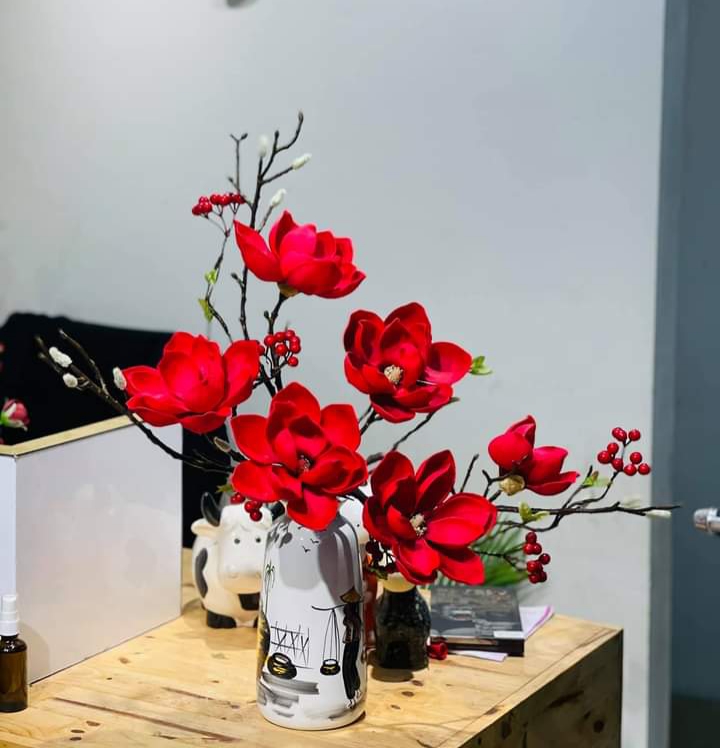 Cành hoa Mộc lan 6 bông cao cấp cỡ lớn -hoa giả