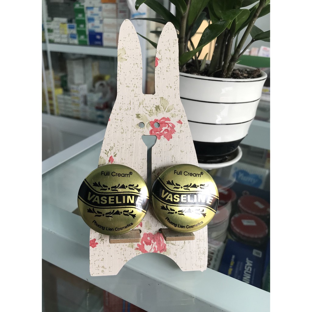 Sáp nẻ Vaselin dưỡng môi Phương Liên 7g
