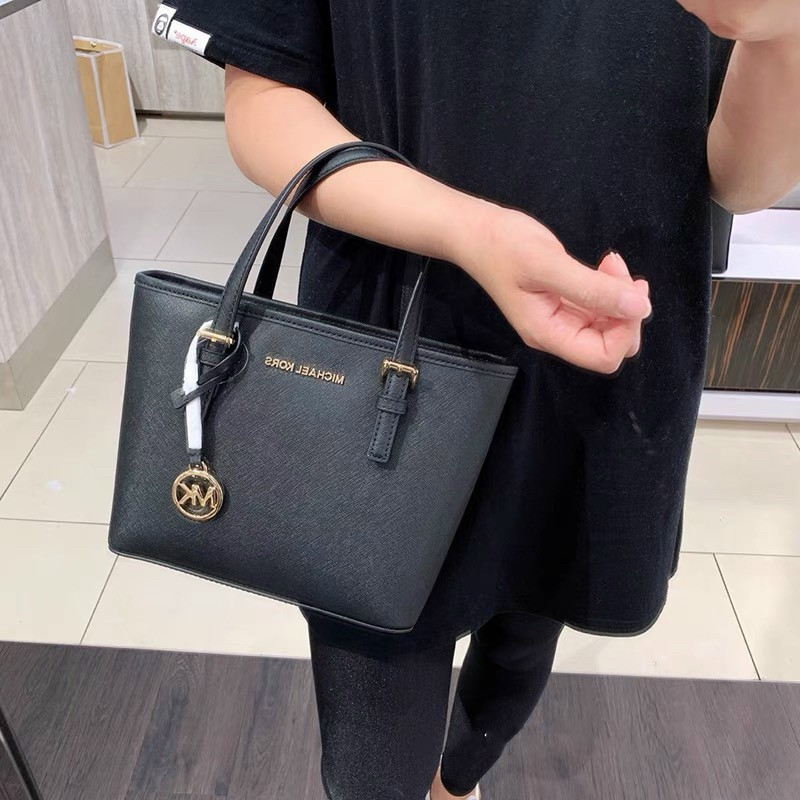 Túi xách tay đeo chéo MK size 22cm*11cm*19cm
