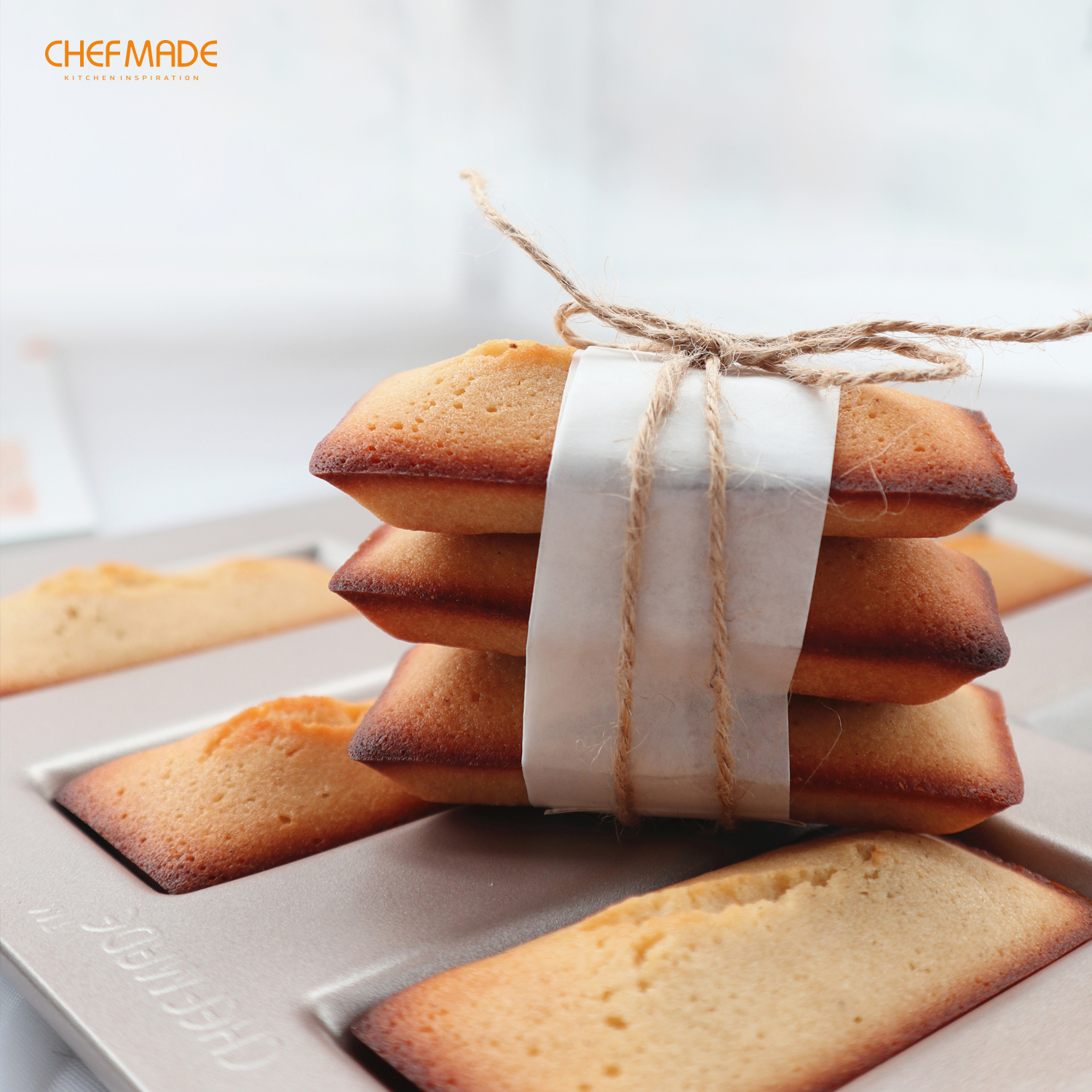 CHEFMADE 8 Cup Financier Mold Non-stick Rectangular Financier Cake Mould Gold Ferdinand Snow Cake Mold Cookies Mold WK9324