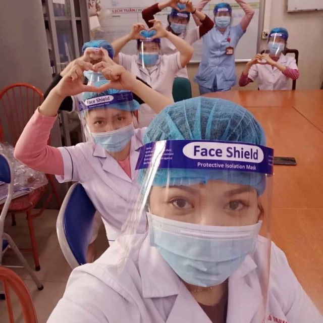Miếng chắn giọt bắn