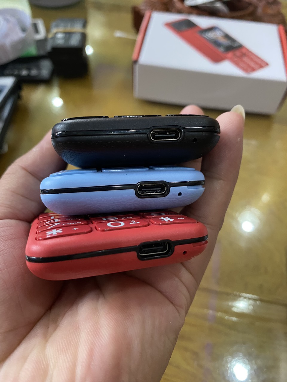 Chia sẻ: 0 ĐTDĐ 3 sim H6