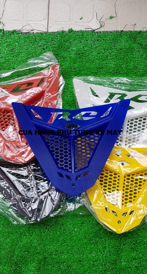 TAM GIÁC CHẮN BÙN TRƯỚC EXCITER 135 2011
