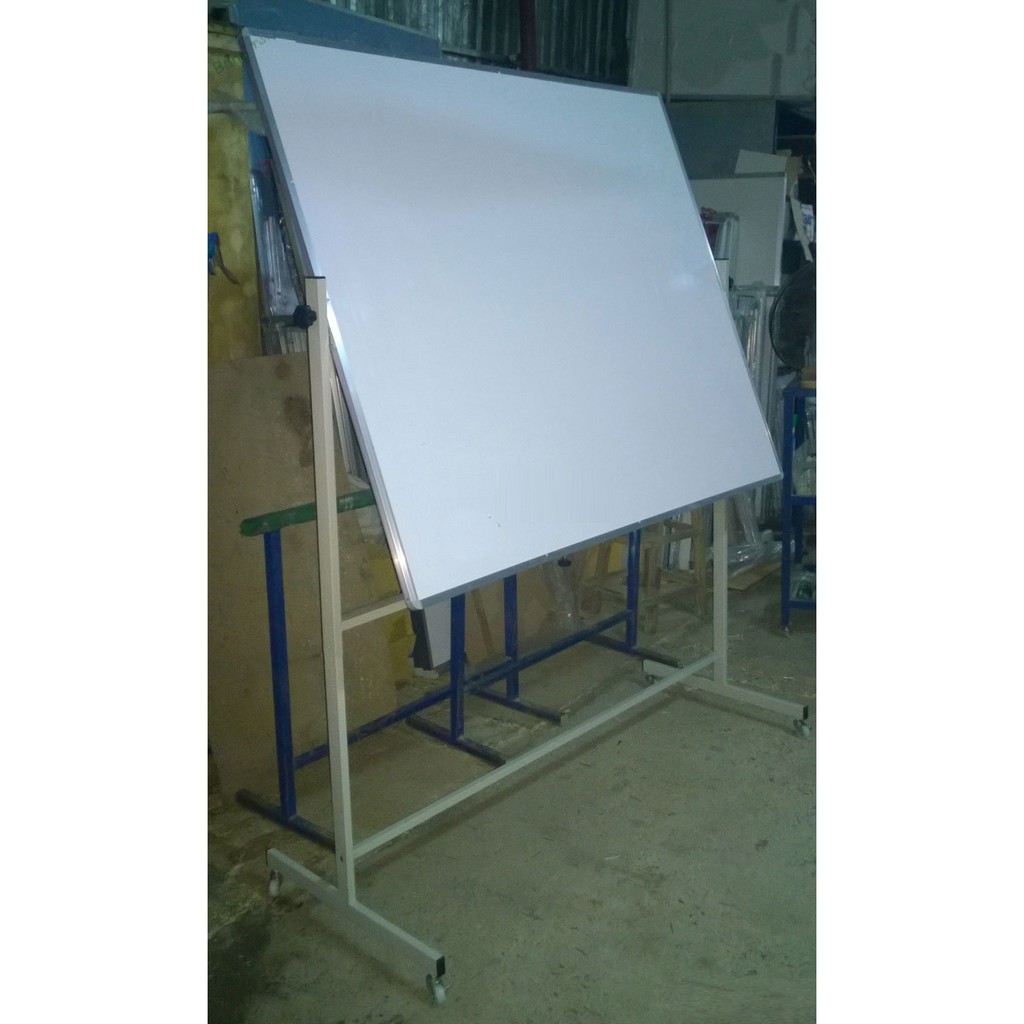 Bảng di động 2 mặt trắng viết bút lông và xanh viết phấn lật xoay 360 kích thước 100 x 120cm kèm bút, nam châm, lau bảng