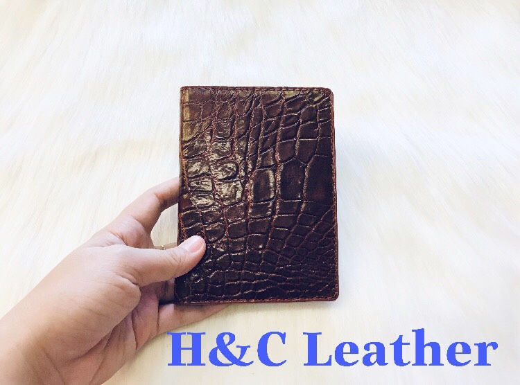 [Ảnh thật] Ví passport da cá sấu thật 100%