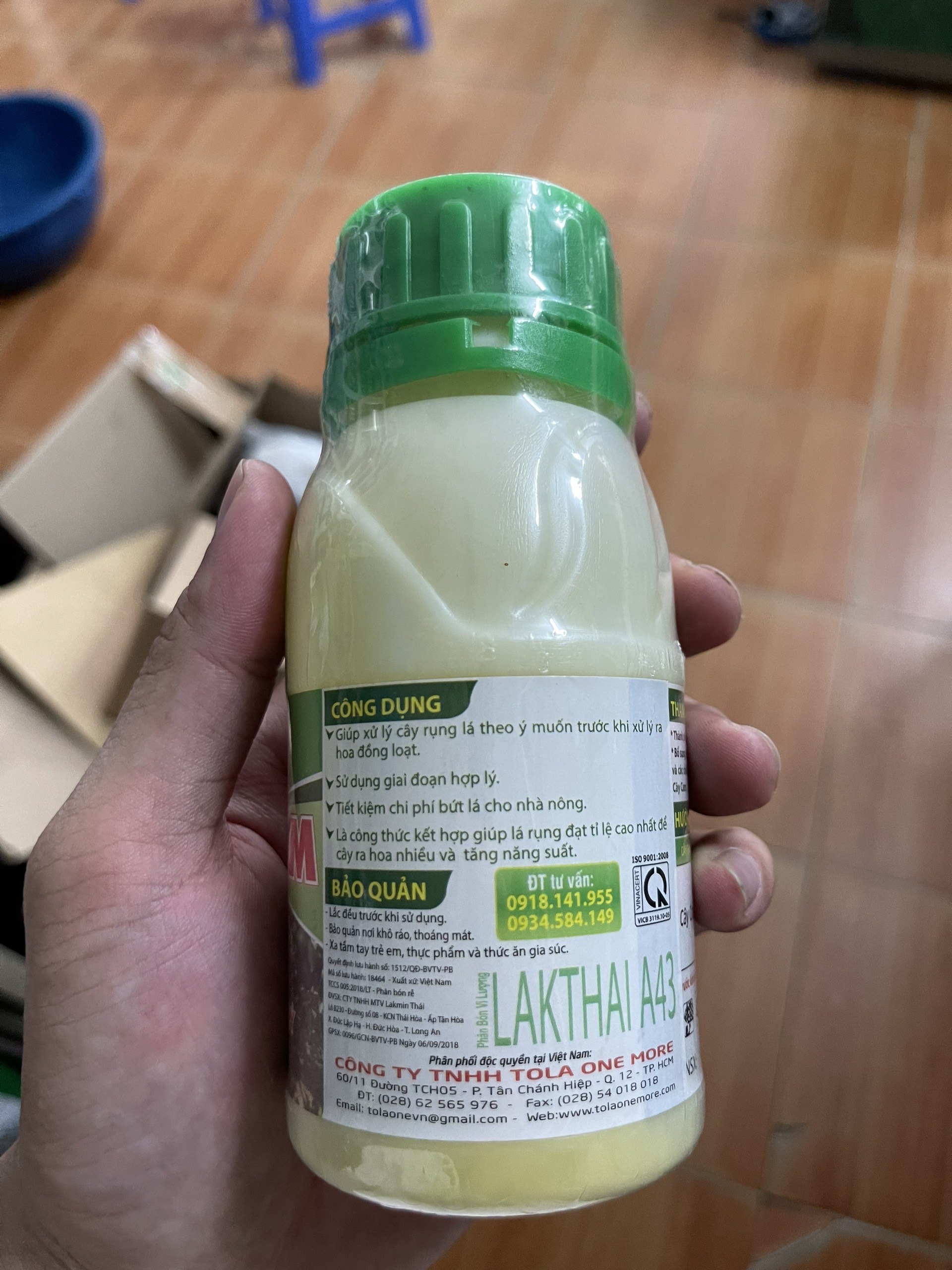 PHÂN BÓN LÁ PHÁ LÁ CAM, LÁ CHANH (CHAI 250ML)