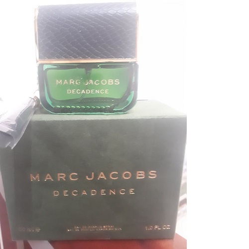 NƯỚC HOA Marc Jacobs Decadence Eau So Decadent
