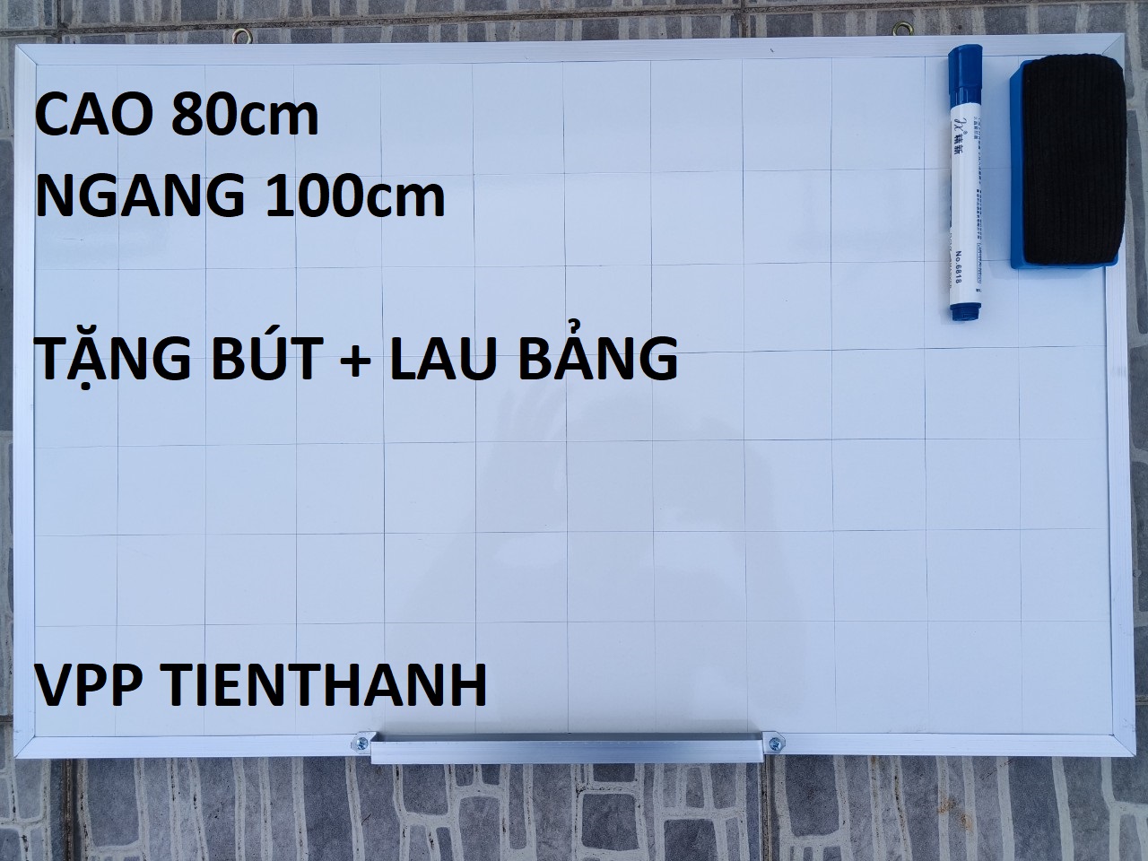Bảng mica viết bút lông kích thước 80 x 100cm tặng kèm bút, lau bảng