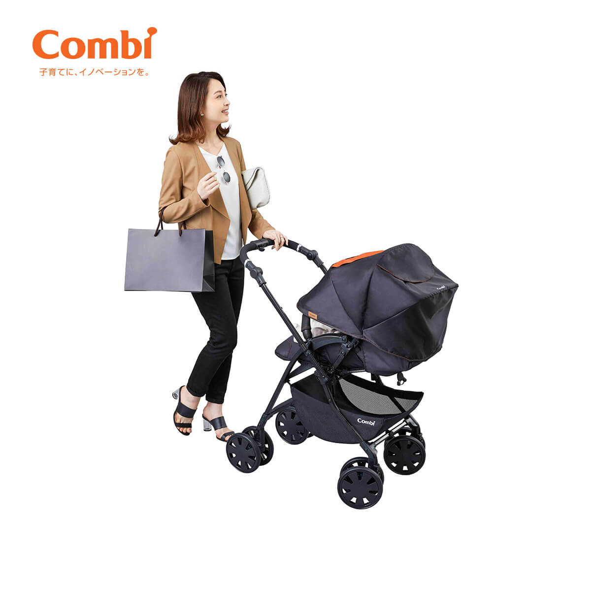 Xe đẩy Combi CrossGo 4 bánh quay tự động
