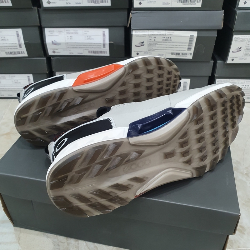Giày golf nam CORE 104256-25341 màu đen | ECCO