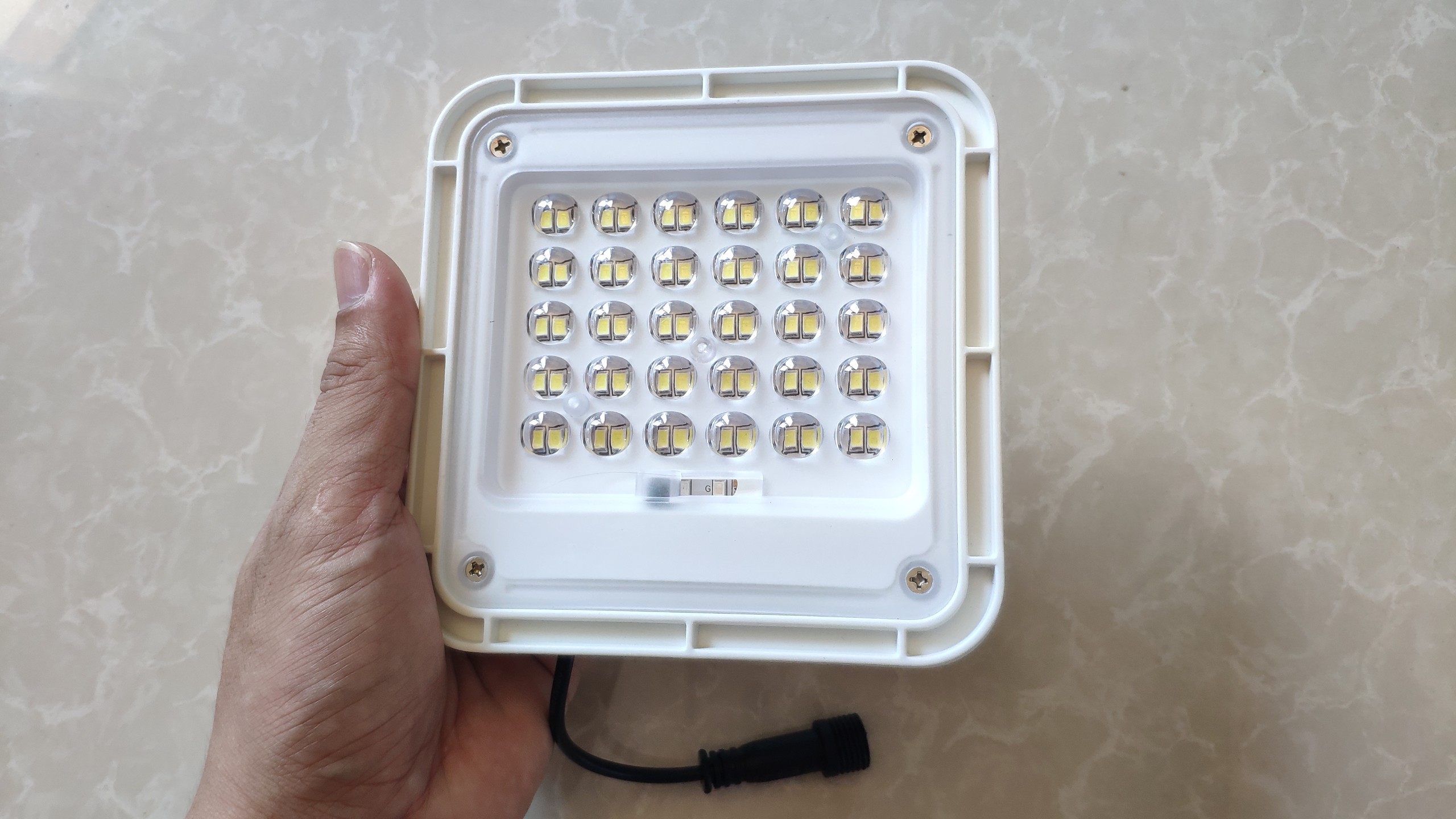 (Giá rẻ) Đèn led năng lượng mặt trời Solar Light 30W