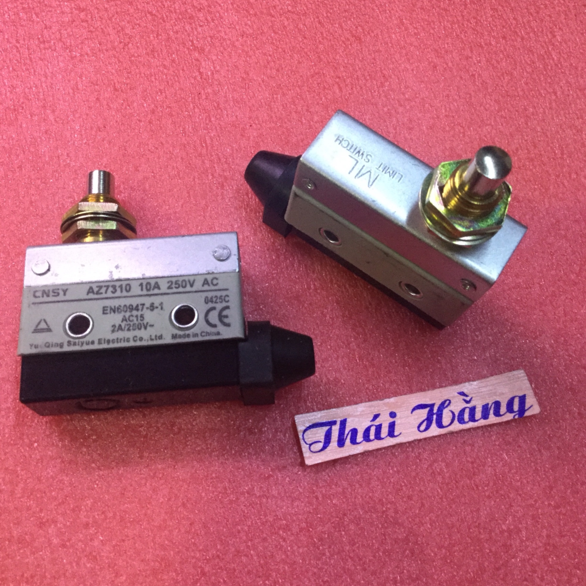Công tắc hành trình
