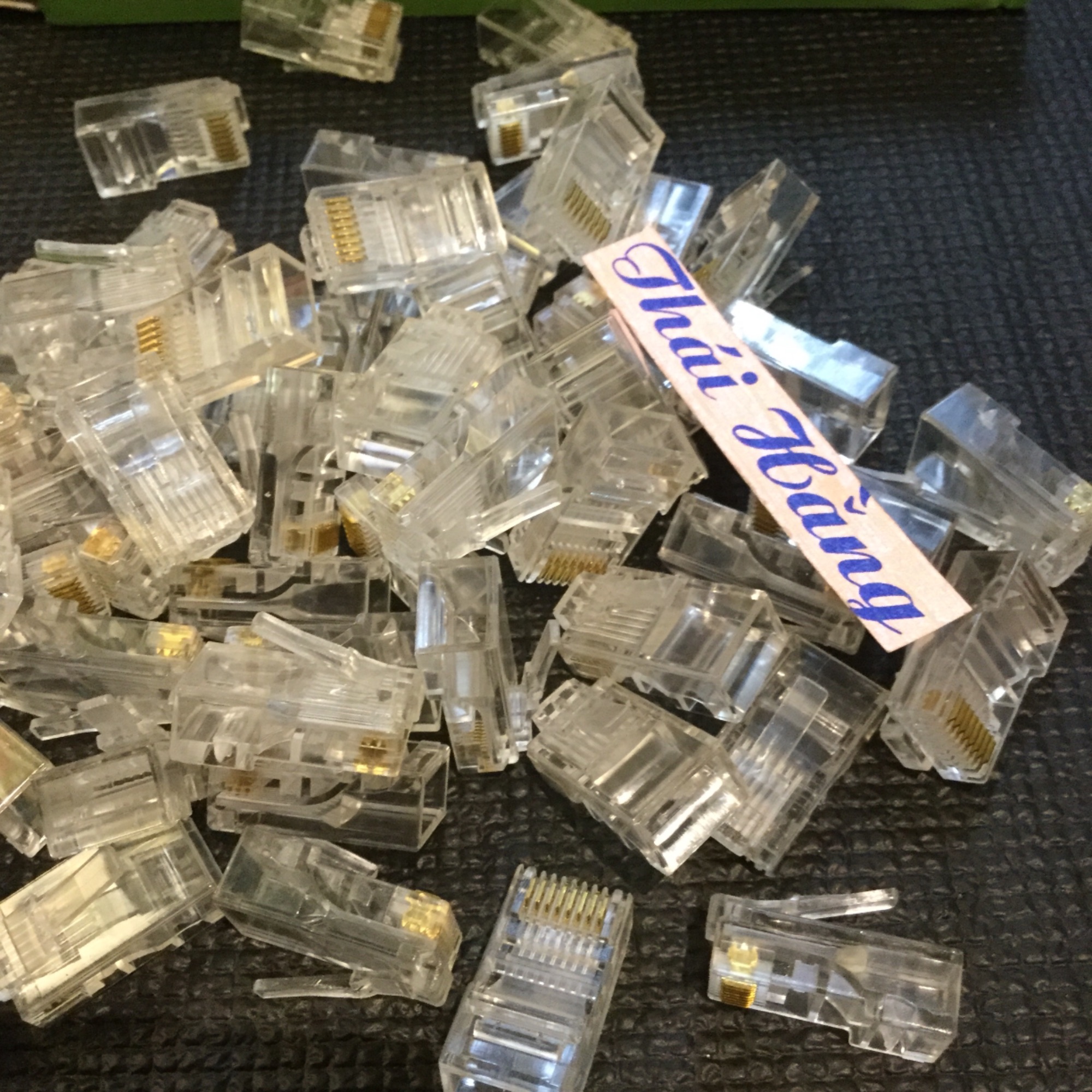100 chiếc hạt mạng nhựa trắng RJ45
