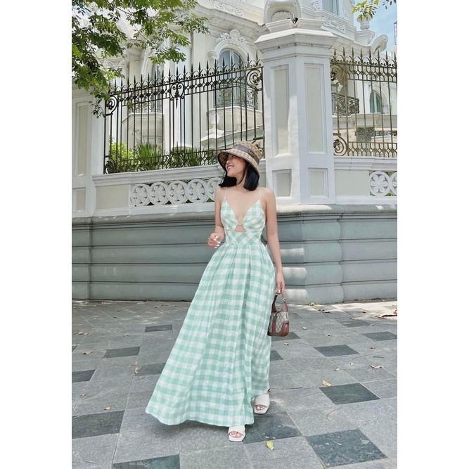 Đầm maxi caro khoét 2 dây - Maxi Ngọc Lan