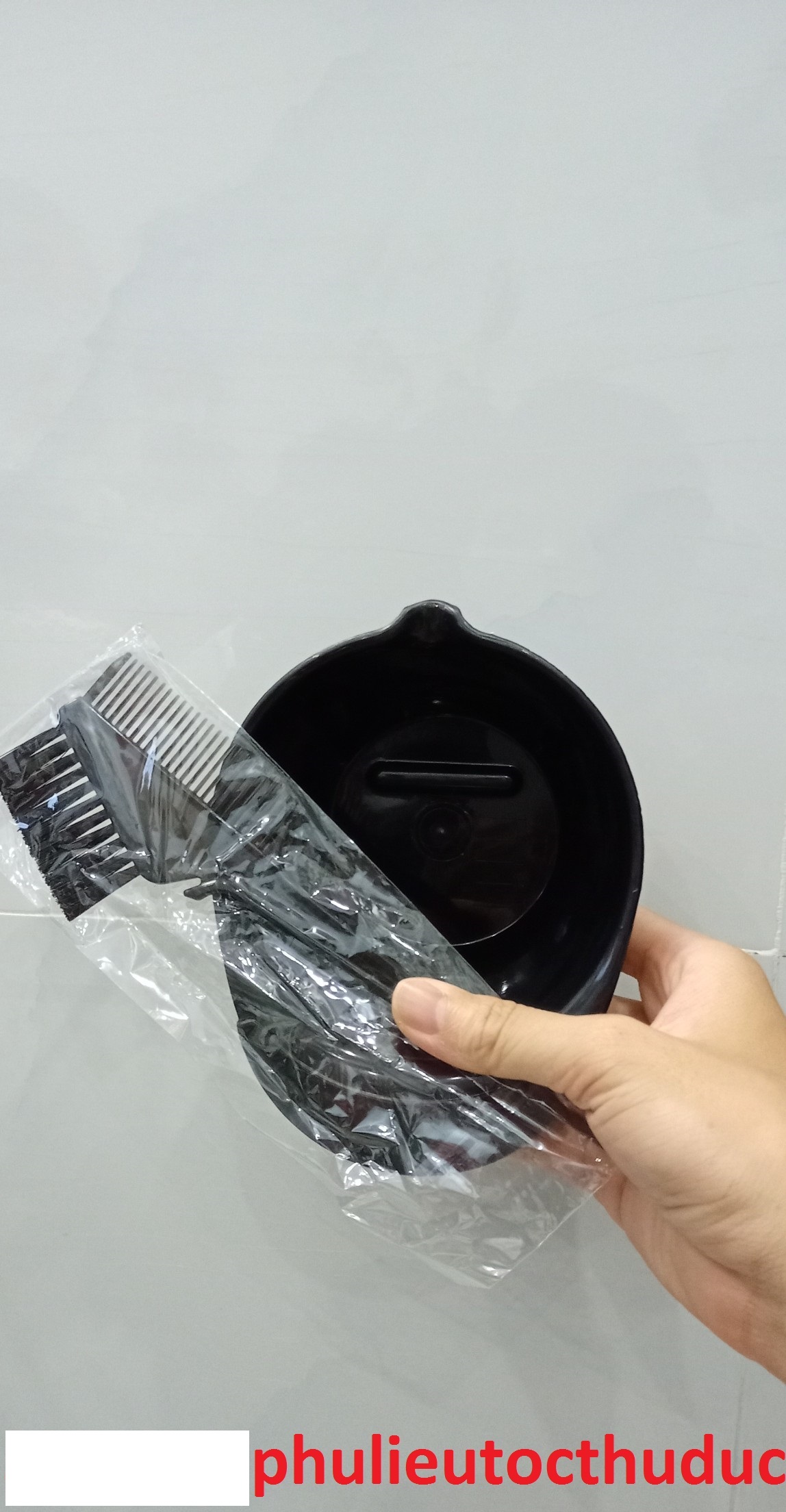 Dụng cụ nhuộm, chén, lược - phulieutocthuduc