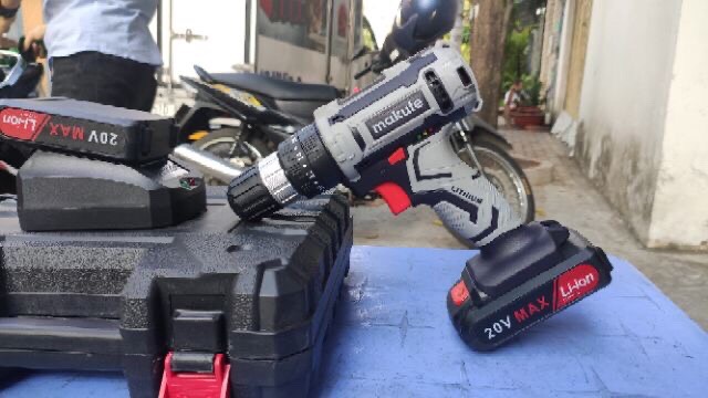 Khoan Pin 3 chế độ Makute CD029- 20V ( có khoan tường)